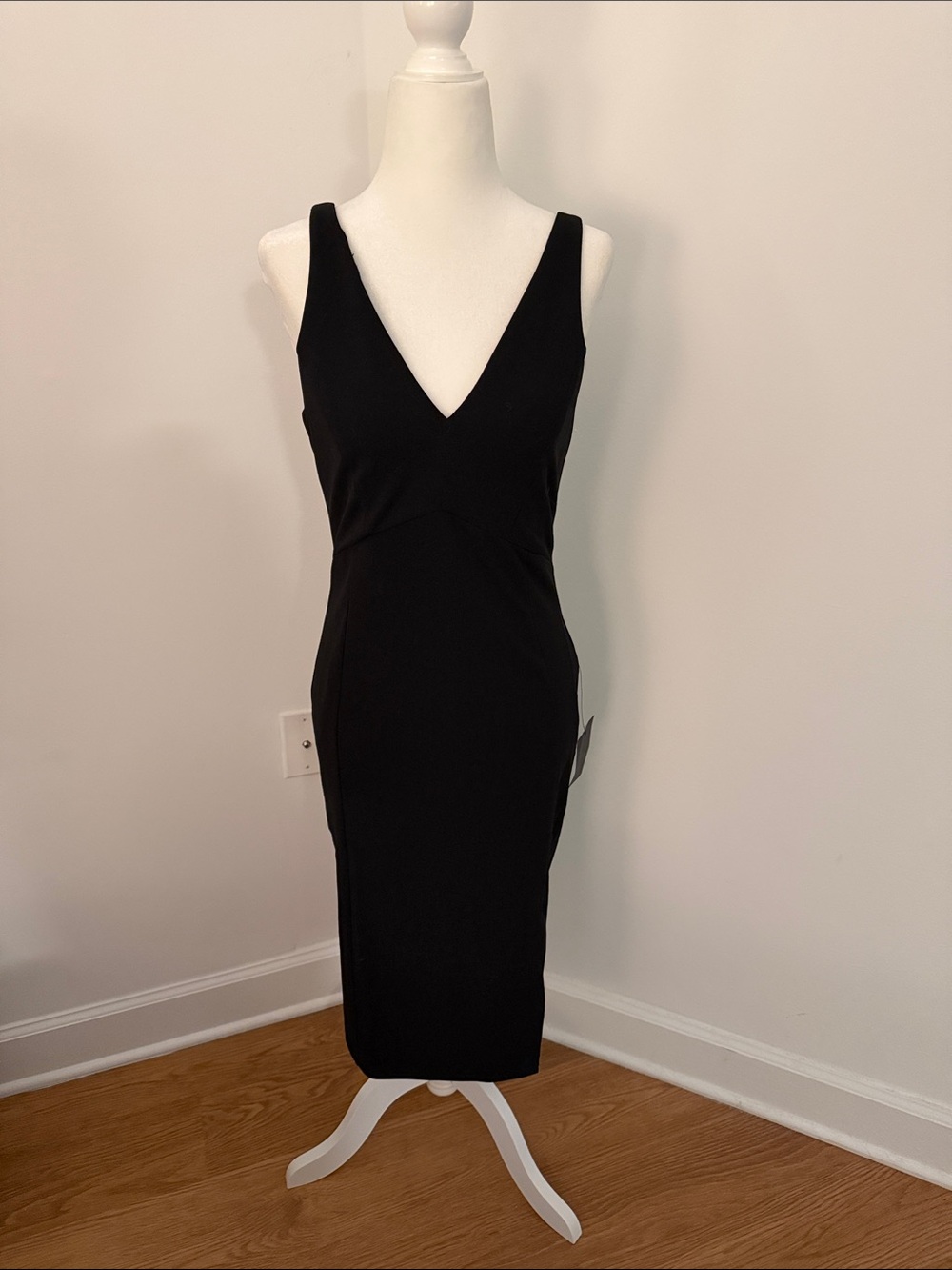 Lulu's Black V-Neck Midi Sheath Dress